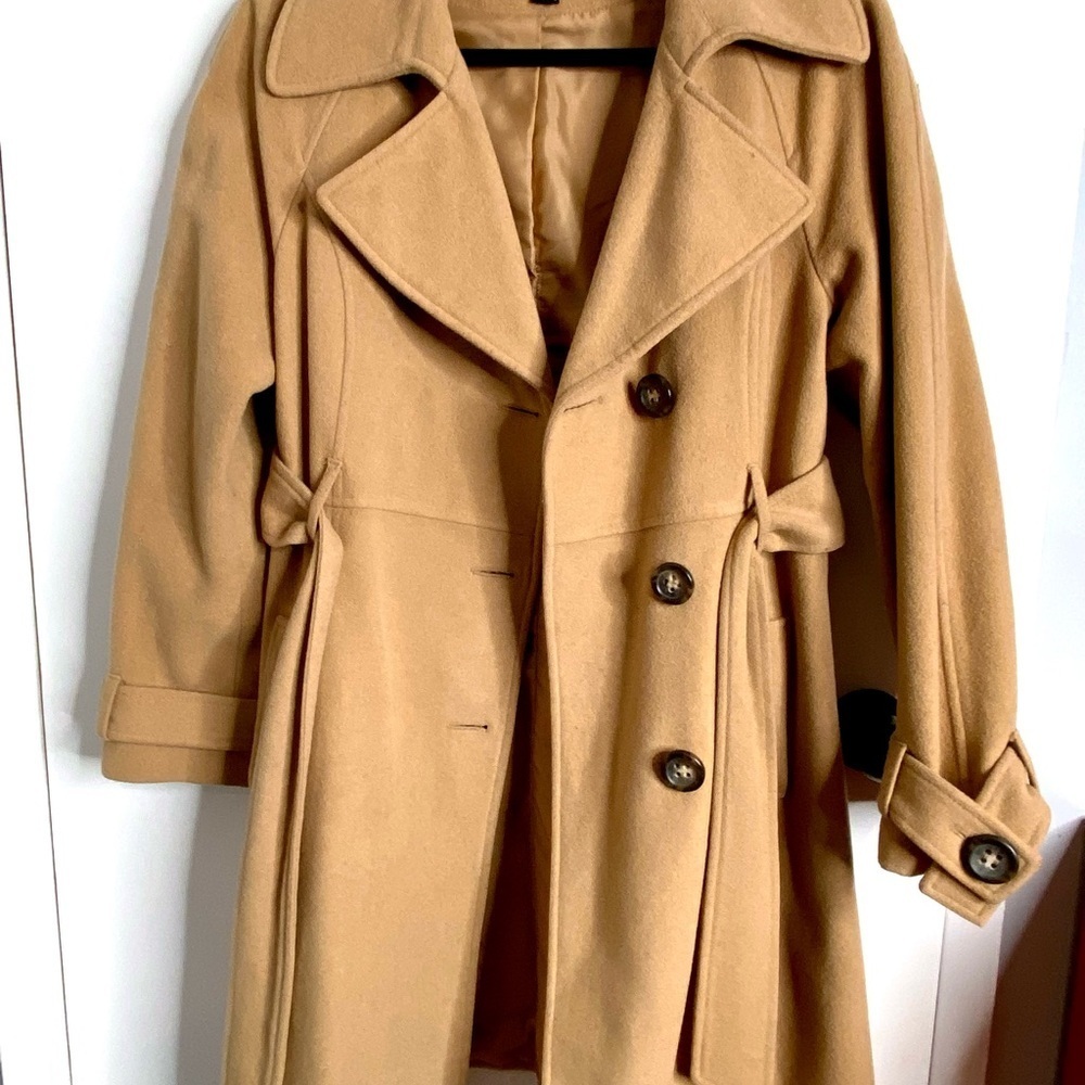 Sandra Angelozzi Women's Tan 78% Wool Belted Coat - Size 38 - Pre-Owned - Picture 2 of 15